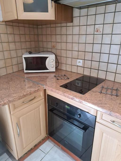 Studio Proche De Perpignan Peyrestortes Ngoại thất bức ảnh